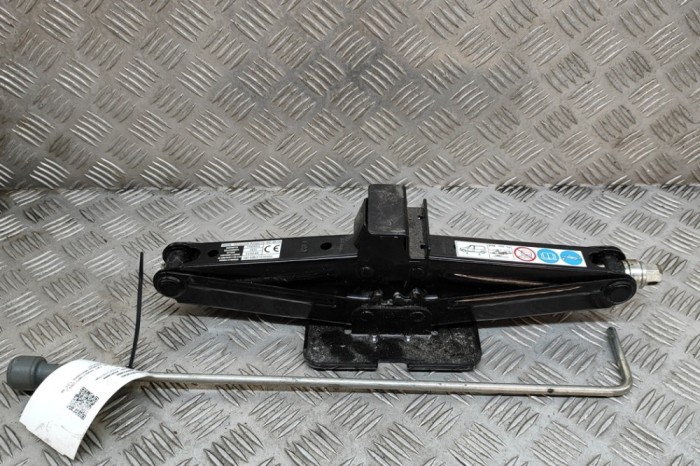 Cric FIAT DOBLO MPV 263_ 2015 OEM: 51859325 | 28955804