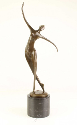 Femeie dansand-statueta moderna din bronz pe un soclu din marmura FA-75 foto