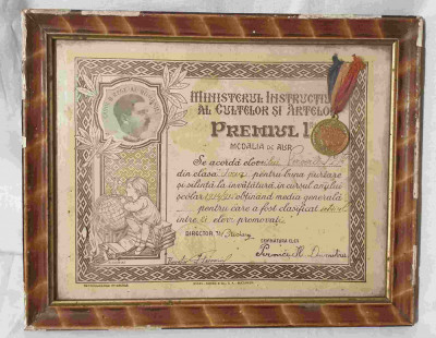 DIPLOMA si Medalie PREMIUL 1 MEDALIA DE AUR pt rezultate la invatatura anul 1935 foto