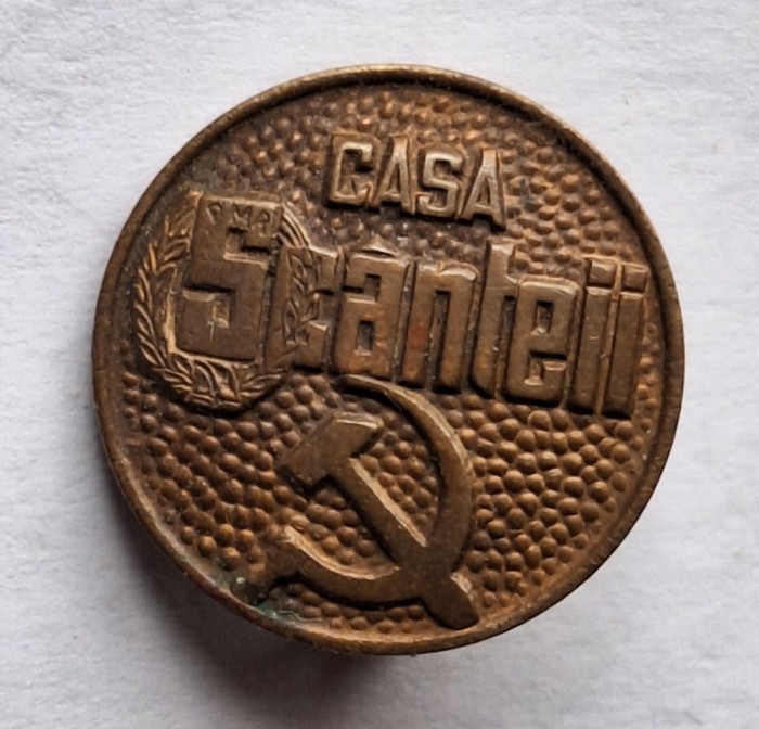 Casa Scanteii oficiosul partidului comunist din Romania insigna veche anii 1950