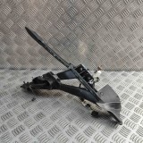 Cadru oglinda ușă dreapta față ASTON MARTIN VANTAGE Coupe 2006 OEM: 6G33-17682-AH 31219811