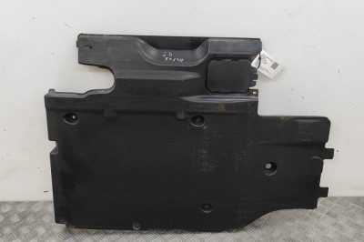 Scut motor dreapta spate VW PASSAT B8 3G2 2018 OEM: 3Q0825102F 29178056 foto