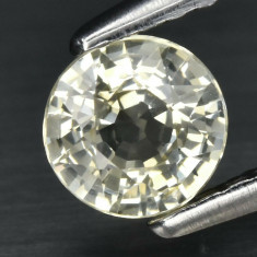 ~ SAFIR NATURAL GALBEN NETRATAT 5,05 mm - 0,66 ct. Certificat de Autenticitate !