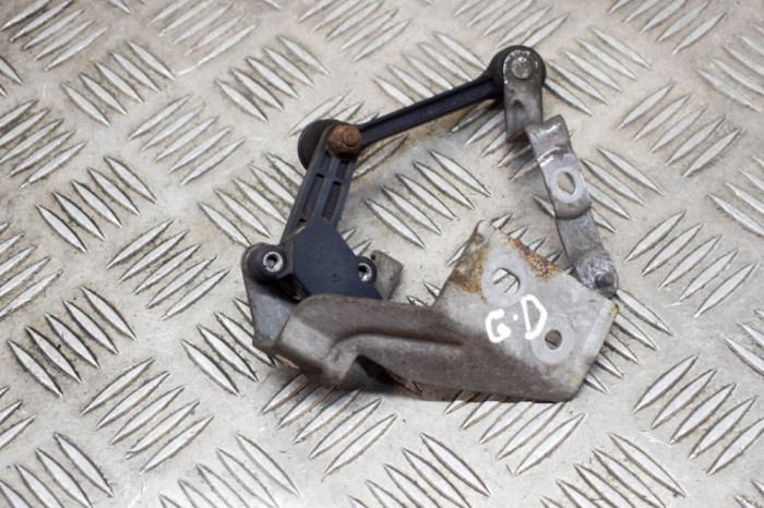 Senzor de nivel &icirc;nălțime dreapta spate MERCEDES-BENZ A W177 2019 OEM: A0009050908,10.1724-0174.3 | 15201916