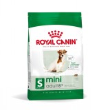Cumpara ieftin Royal Canin Mini Adult 8+ hrana uscata caine, 2 kg
