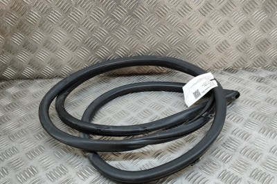 Garnitura ușă dreapta spate LEXUS RX _L2_ 2019 OEM: 62331-48080 | 30373965 foto