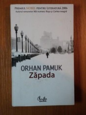 ZAPADA - ORHAN PAMUK , CURTEA VECHE foto