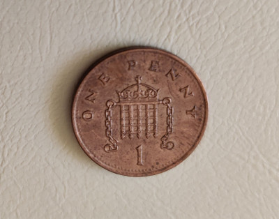 UK / Marea Britanie - 1 penny (2001) Queen Elizabeth II - monedă s100 foto