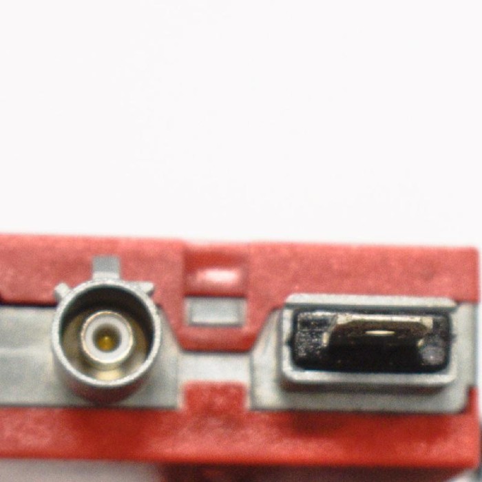 Amplificator de antena VOLVO V40 Hatchback 2015 OEM: 7CP1-18C847-EAP30761698 | 3467996