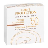 Cumpara ieftin Crema compacta nuantatoare fotoprotectie SPF50, nuanta Dore Honey, 10 g, Avene