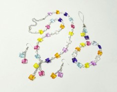 Reducere! Set copii fluturasi multicolori, delicat, finut, din margele