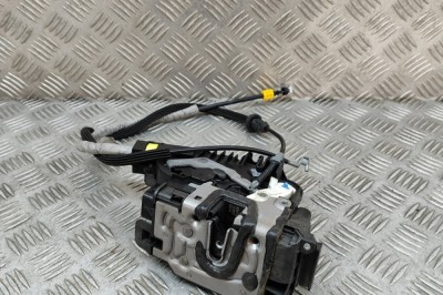 &amp;Icirc;ncuietoare ușă dreapta față MERCEDES-BENZ GLE W167 2022 OEM: A2220063999 27293747 foto