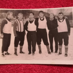 Foto (veche-anul 1964) fotbal - PROGRESUL BUCURESTI (cantonament Sinaia)