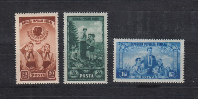ROMANIA 1952 LP 323 A III-A ANIVERSARE A ORGANIZATIEI DE PIONIERI SERIE MNH foto