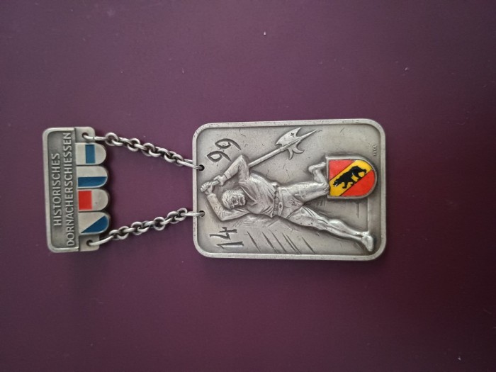 insigna medalion splendida.Deosebita