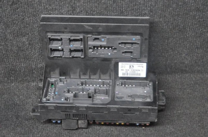 Modul de confort MERCEDES-BENZ E W211 2007 OEM: A21154542012115454201 2008676
