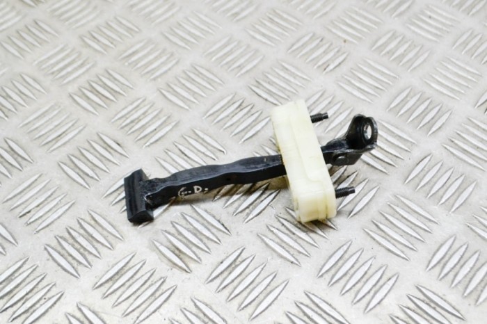 Limitator ușă dreapta spate HYUNDAI TUCSON NX4E, NX4A 2021 15233031