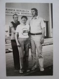 Cumpara ieftin Rara! Fotografie 173 x 113 mm cu Bela Karolyi,antrenorul Nadiei Comăneci