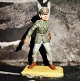 Britains Deetail German WWII 1/32 54 mm 1971 ofiter Afrika Korps lipsa brat stg