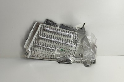 Protecție termică PORSCHE CAYENNE 9Y0/9Y3 2019 OEM: 9Y0825095,9Y0.825.095 | 29177342 foto