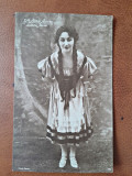 Fotografie tip carte postala, Annie Aurian in piesa Soldatul Mariei, inceput de secol XX