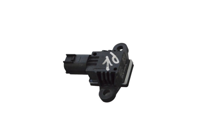 Senzor de impact st&acirc;nga față VOLVO S90 II 2017 OEM: 31406731 24926900