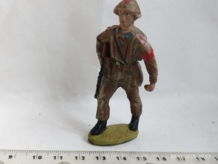 bnk jc RDG PGH Effelder - Soldat NVA - uniforma camuflaj