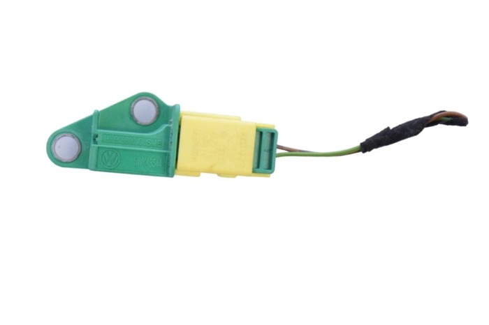 Senzor de impact dreapta spate AUDI A5 Cabrio 8F7 2011 OEM: 1K0909606C 25847463