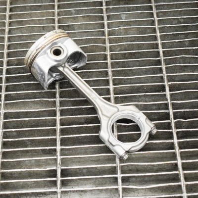 Piston HONDA JAZZ III GE_, GG_, GP_ 2012 OEM: 13210-RB0-000,13010-RBJ-J00 10047572 foto