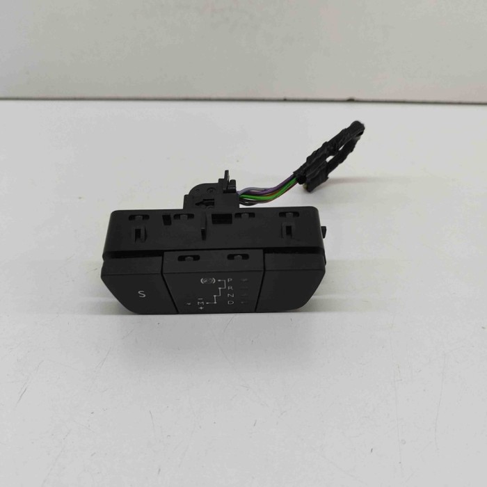 Indicator de schimbare a treptelor de viteză CITRO&Euml;N C3 AIRCROSS II 2021 OEM: 39188084 | 29507520