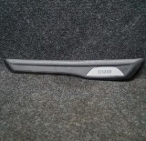 Ornament prag interior dreapta spate BMW 3 F30, F80 2013 OEM: 7289226 2239723