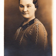 M1 F11 - FOTO - fotografie foarte veche - portret distinsa doamna - anii 1930