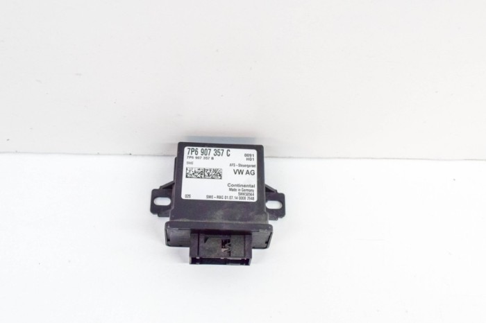 Modul de control far AUDI A3 Limousine 8VS, 8VM 2015 OEM: 7P6907357C,7P6907357B,5WK50564 20631084