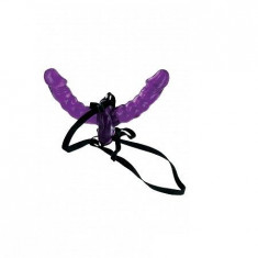 Strap-on Double Delight, Mov