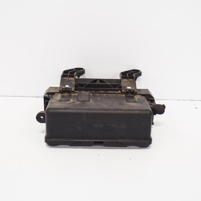 Panou de siguranțe VOLVO V40 Hatchback 2015 OEM: 30659177 3467411
