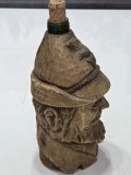 Sticla vintage imbracata in lemn