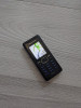 SONY k330 - telefon decodat usor de folosit - tine bateria mult !, Negru, Orange