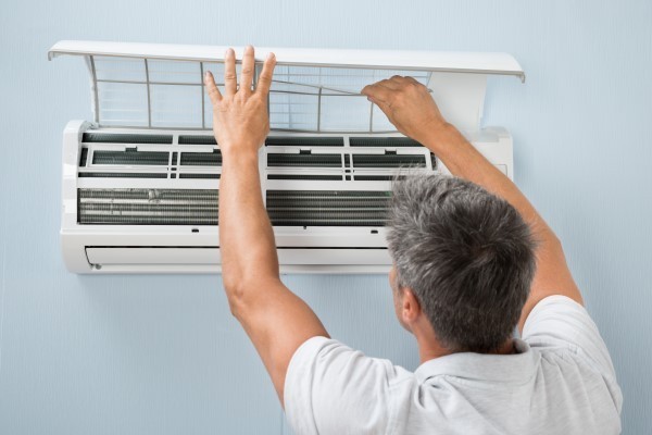 Revizie,incarcare freon service aer conditionat Revizie,incarcare freon service aer conditionat