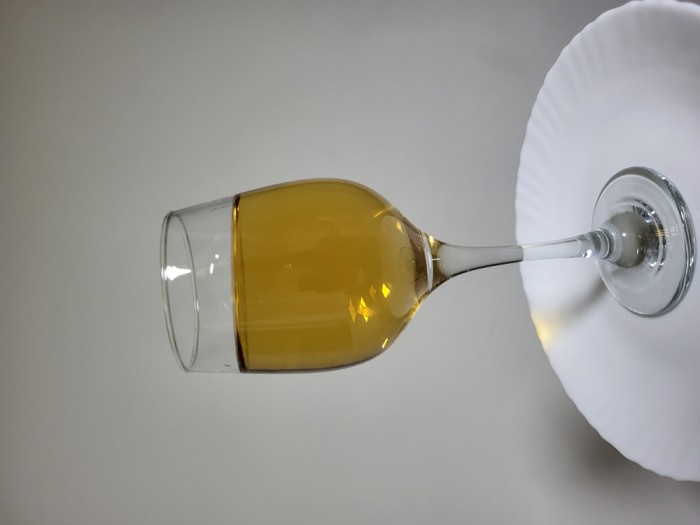 Vin alb si tuica naturale 100%