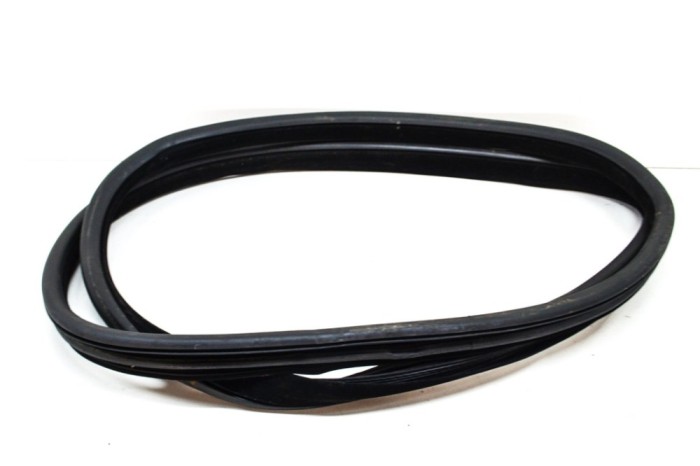 Garnitura ușă dreapta față LAND ROVER RANGE ROVER EVOQUE L538 2017 OEM: BJ32-20708-A | 14553332