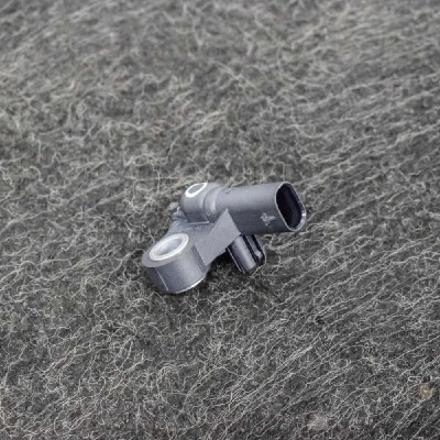 Senzor de impact dreapta spate AUDI A4 Avant 8W5, B9 2017 OEM: 4M0959643 | 3499071 foto