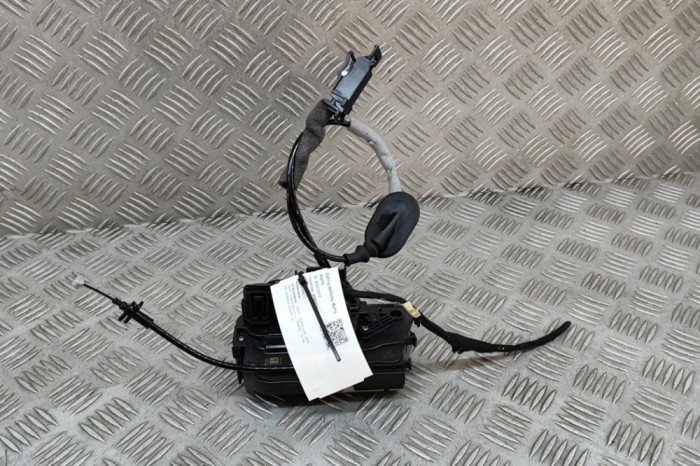 &Icirc;ncuietoare ușă dreapta spate FORD PUMA J2K, CF7 2024 OEM: H1BA-A26412-DH 29372777