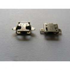 Conector incarcare htc desire 610 original foto