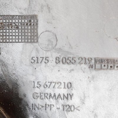 Alt scut motor BMW 1 F20 2013 OEM: 8055219 | 3263695 foto