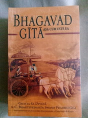 BHAGAVAD GITA ASA CUM ESTE EA - KRISHNA - A.C. BHAKTIVEDANTA SWAMI PRABHUPADA foto