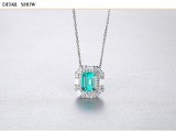 Cumpara ieftin Colier din Argint 925 , Pandantiv Regal Emerald-Cut cu Zirconiu Verde Smarald E i Halo Mozaic