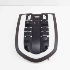 Iluminare interioară PORSCHE MACAN DKN 2019 OEM: 7PP.959.551.JC,7PP959551JC,7PP919211E,7PP.959.728.E,7PP959728E 12080840