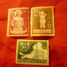 Serie mica Kroatia 1944 - Ajutor de razboi , 3 valori (din4v)