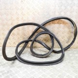 Garnitura de cauciuc haion SKODA OCTAVIA III 5E3 2015 OEM: 5E5827705D 16922775