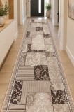 Cumpara ieftin Traversa ZARRA 00744, Model Patchwork Imprimat, Tesatura Plata, Latime 0.6m, Marime 60 X 300 cm, Gri, Bej, Maro, Festonata Surfilata Tivita, Antialerg